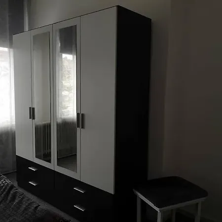 Mitten In Der דירה ווילהלמסהאבן