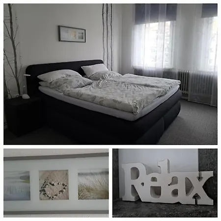 Mitten In Der דירה