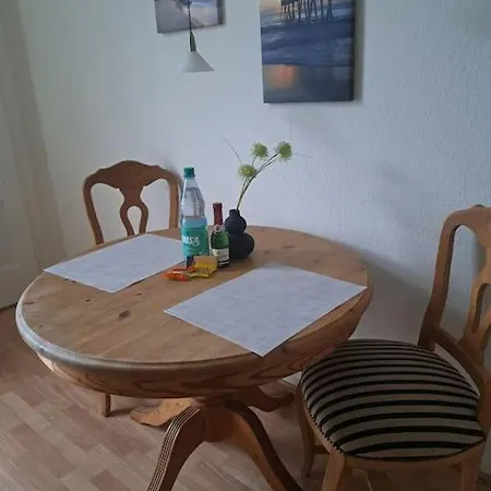 Апартаменты Mitten In Der *