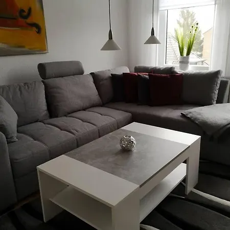 Mitten In Der דירה ווילהלמסהאבן